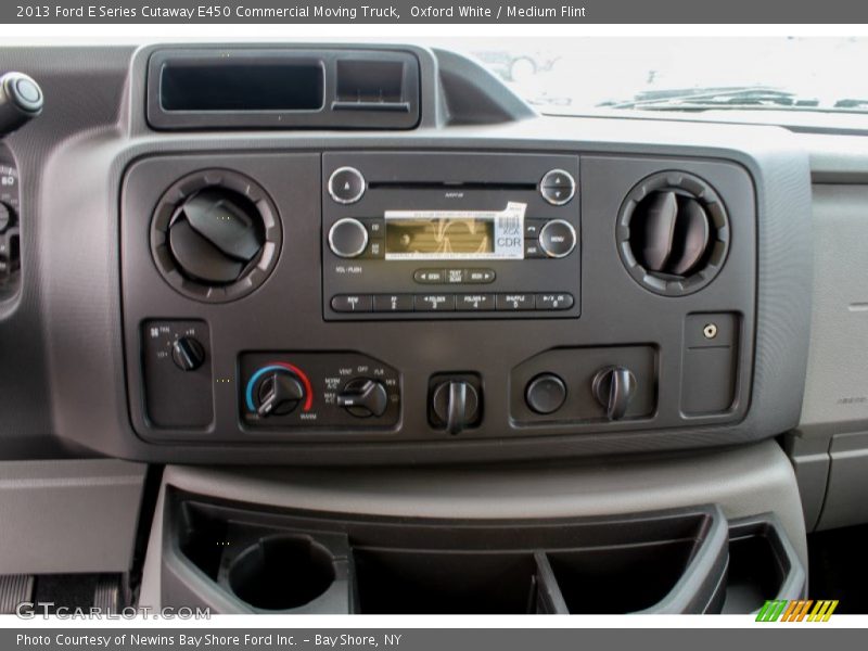 Controls of 2013 E Series Cutaway E450 Commercial Moving Truck