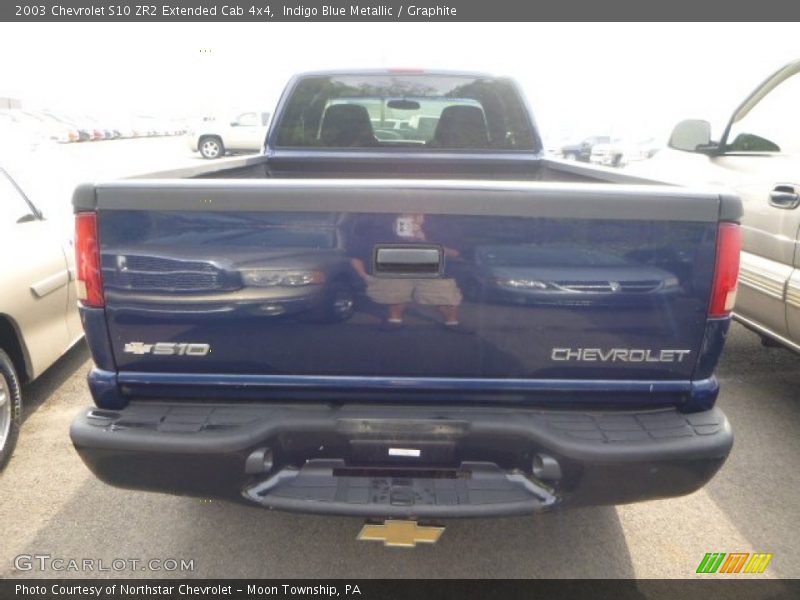 Indigo Blue Metallic / Graphite 2003 Chevrolet S10 ZR2 Extended Cab 4x4