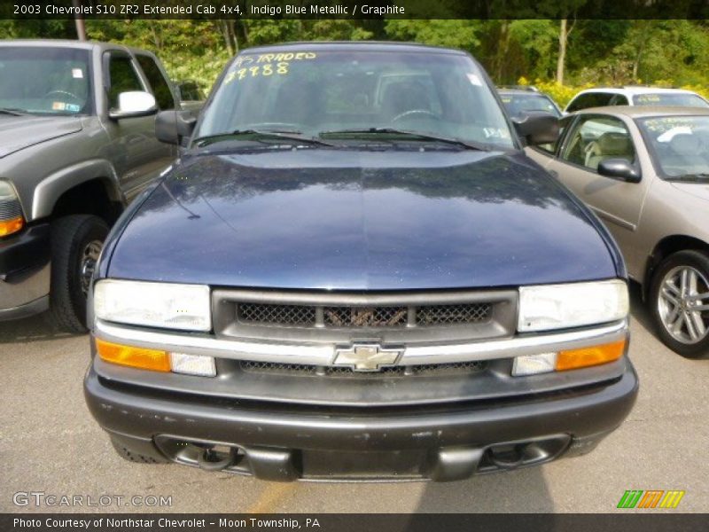 Indigo Blue Metallic / Graphite 2003 Chevrolet S10 ZR2 Extended Cab 4x4