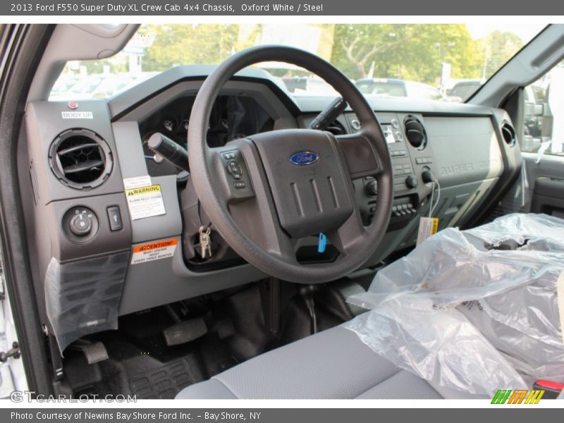Oxford White / Steel 2013 Ford F550 Super Duty XL Crew Cab 4x4 Chassis