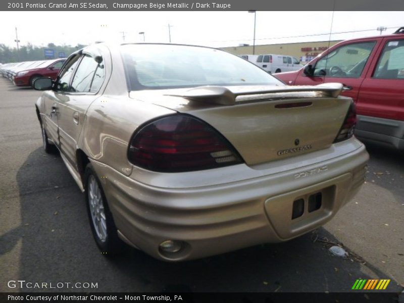 Champagne Beige Metallic / Dark Taupe 2001 Pontiac Grand Am SE Sedan