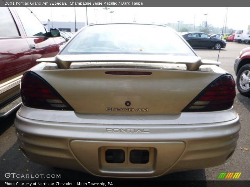 Champagne Beige Metallic / Dark Taupe 2001 Pontiac Grand Am SE Sedan