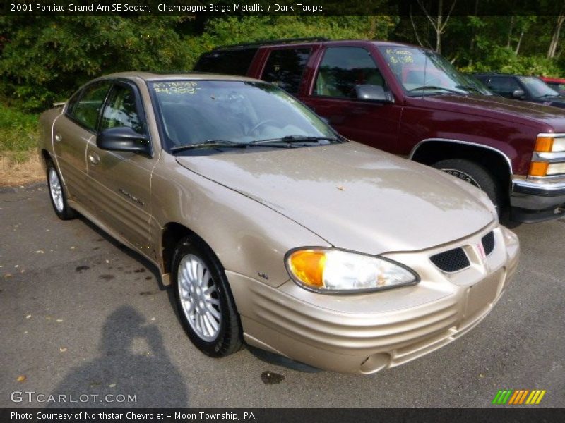 Champagne Beige Metallic / Dark Taupe 2001 Pontiac Grand Am SE Sedan