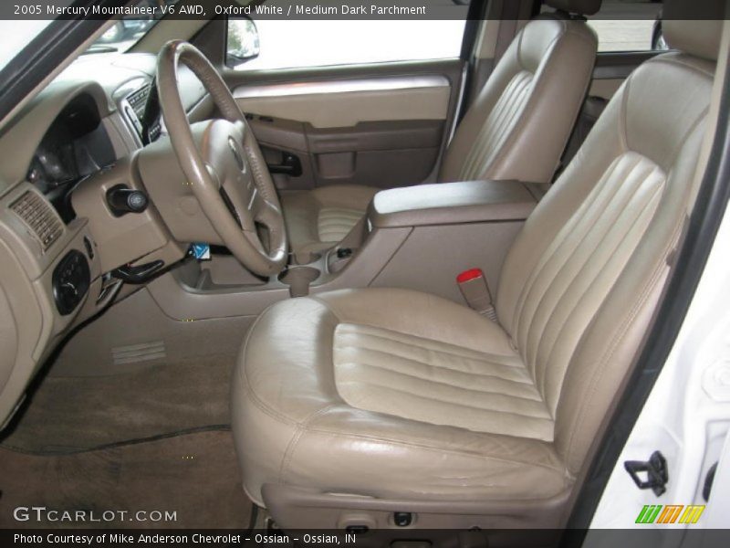  2005 Mountaineer V6 AWD Medium Dark Parchment Interior