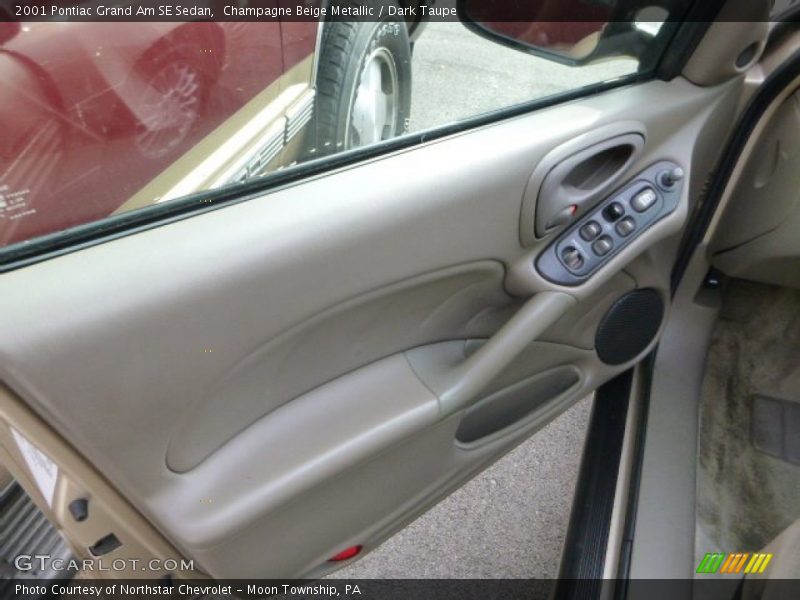 Champagne Beige Metallic / Dark Taupe 2001 Pontiac Grand Am SE Sedan