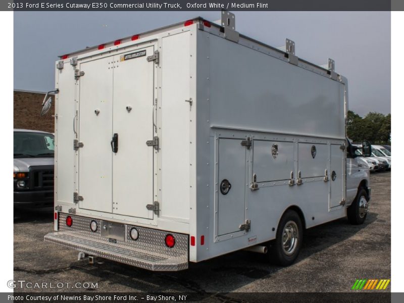 Oxford White / Medium Flint 2013 Ford E Series Cutaway E350 Commercial Utility Truck