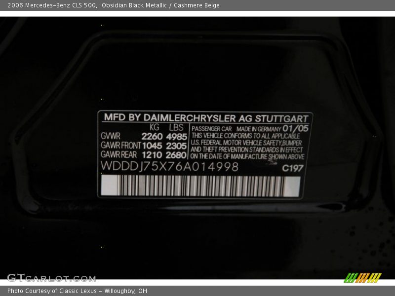 Obsidian Black Metallic / Cashmere Beige 2006 Mercedes-Benz CLS 500