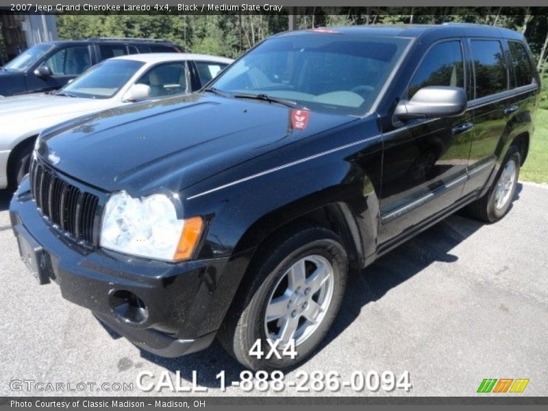 Black / Medium Slate Gray 2007 Jeep Grand Cherokee Laredo 4x4