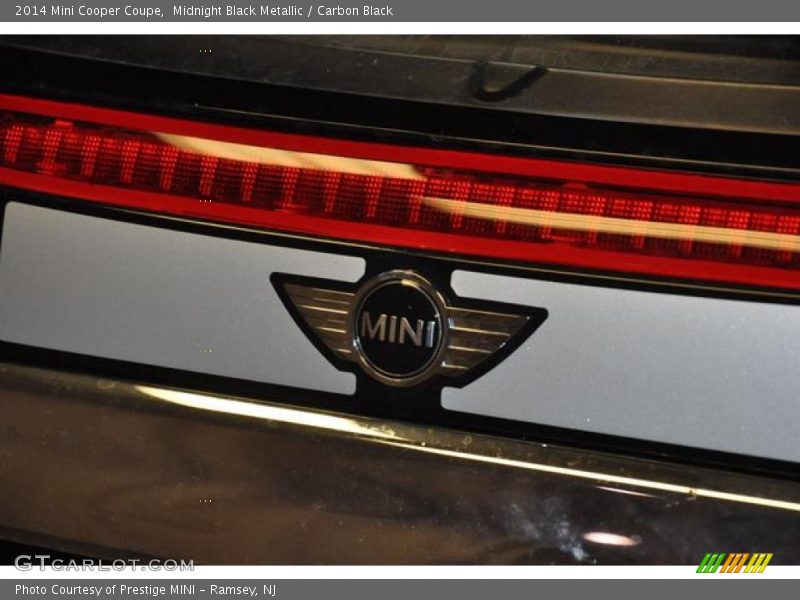 Midnight Black Metallic / Carbon Black 2014 Mini Cooper Coupe