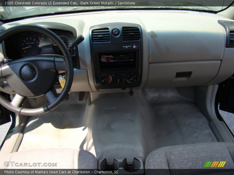 Dark Green Metallic / Sandstone 2005 Chevrolet Colorado LS Extended Cab