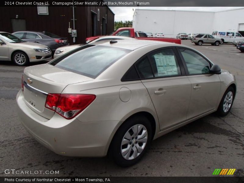 Champagne Silver Metallic / Jet Black/Medium Titanium 2014 Chevrolet Cruze LS