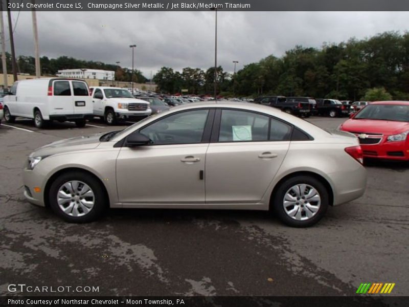 Champagne Silver Metallic / Jet Black/Medium Titanium 2014 Chevrolet Cruze LS