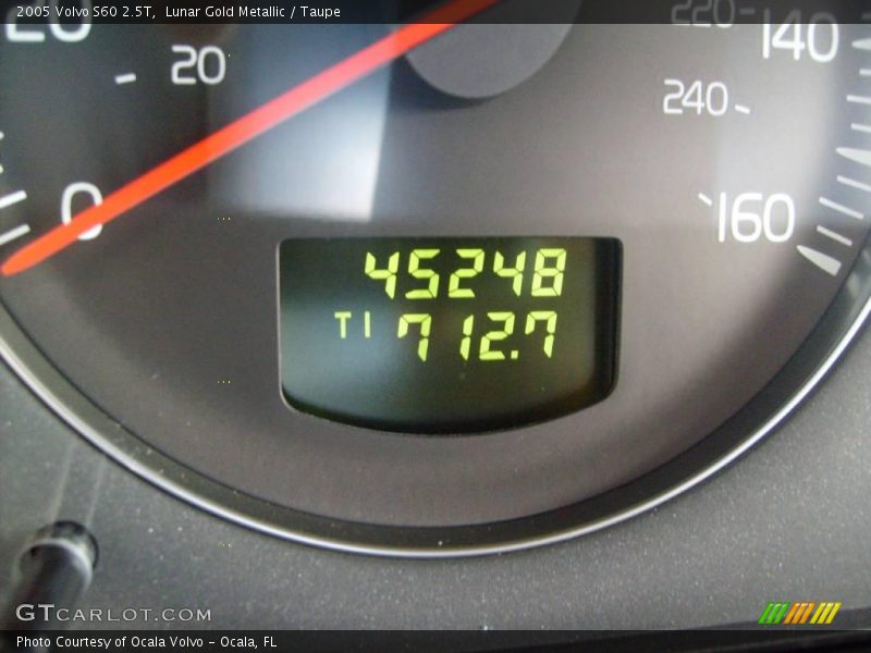 Lunar Gold Metallic / Taupe 2005 Volvo S60 2.5T