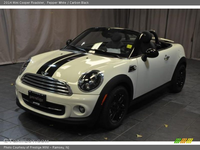Pepper White / Carbon Black 2014 Mini Cooper Roadster