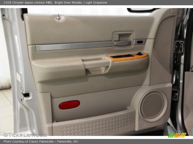 Bright Silver Metallic / Light Graystone 2008 Chrysler Aspen Limited 4WD