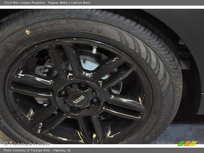 Pepper White / Carbon Black 2014 Mini Cooper Roadster