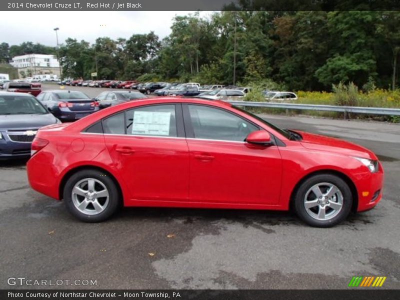 Red Hot / Jet Black 2014 Chevrolet Cruze LT