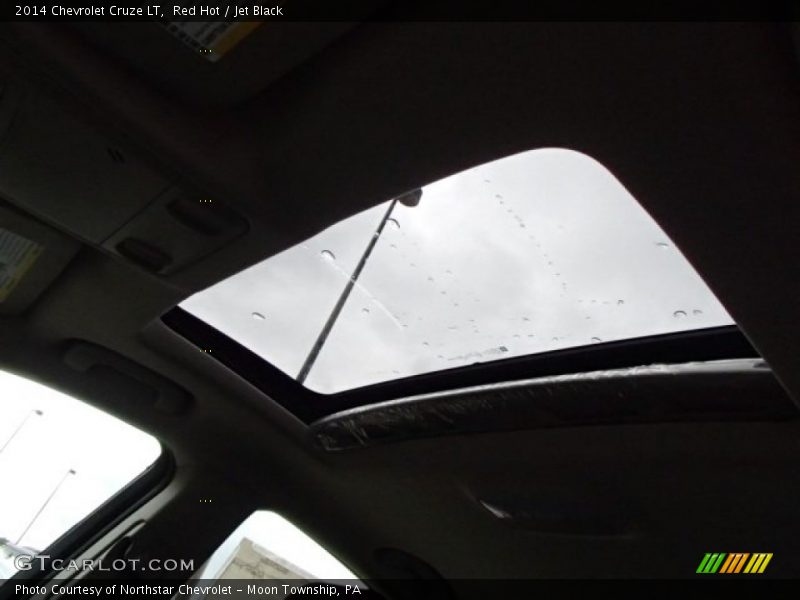 Red Hot / Jet Black 2014 Chevrolet Cruze LT