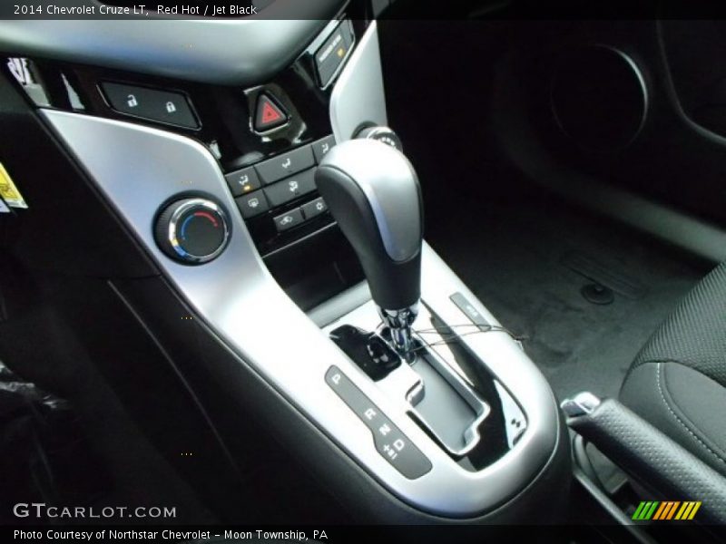 Red Hot / Jet Black 2014 Chevrolet Cruze LT