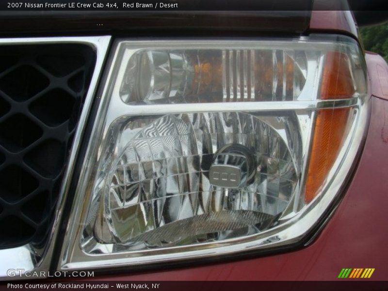 Red Brawn / Desert 2007 Nissan Frontier LE Crew Cab 4x4