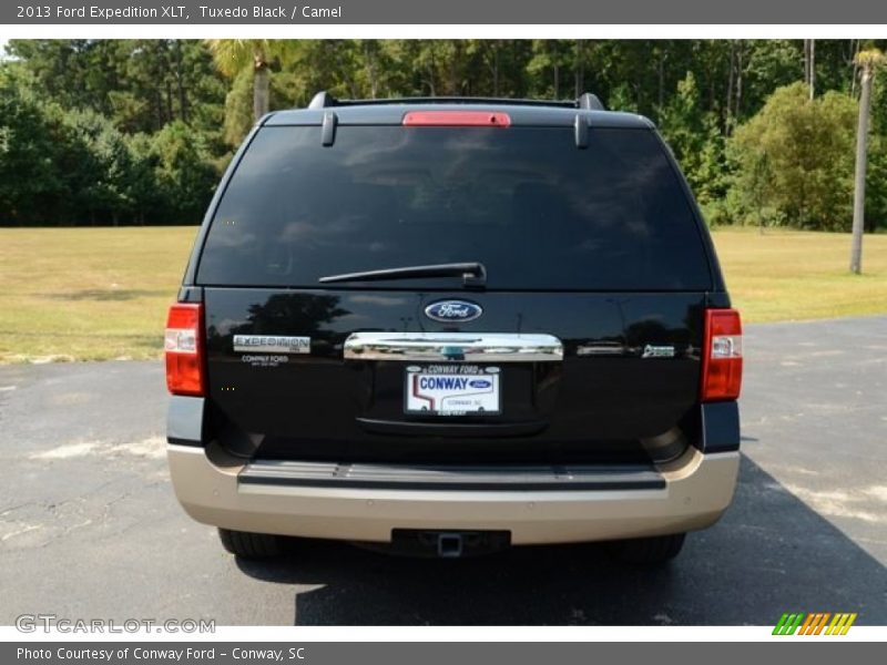 Tuxedo Black / Camel 2013 Ford Expedition XLT