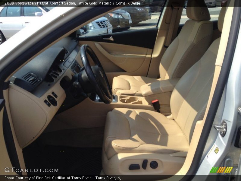 White Gold Metallic / Cornsilk Beige 2009 Volkswagen Passat Komfort Sedan