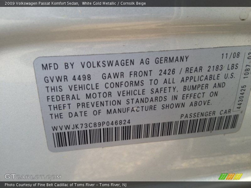 White Gold Metallic / Cornsilk Beige 2009 Volkswagen Passat Komfort Sedan