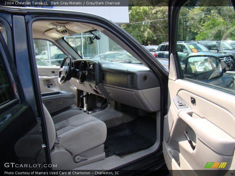 Dark Gray Metallic / Gray/Dark Charcoal 2004 Chevrolet Tahoe LS