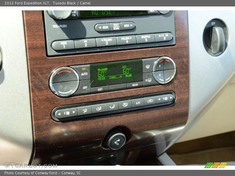 Tuxedo Black / Camel 2013 Ford Expedition XLT
