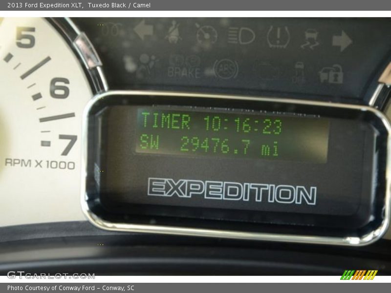 Tuxedo Black / Camel 2013 Ford Expedition XLT