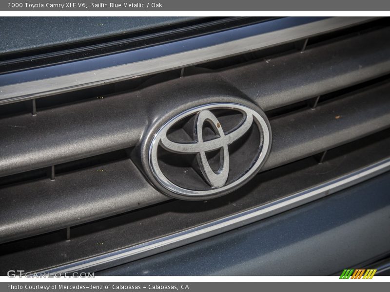 Sailfin Blue Metallic / Oak 2000 Toyota Camry XLE V6