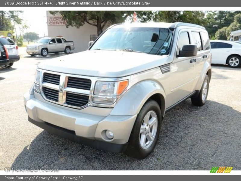 Bright Silver Metallic / Dark Slate Gray/Light Slate Gray 2009 Dodge Nitro SLT 4x4