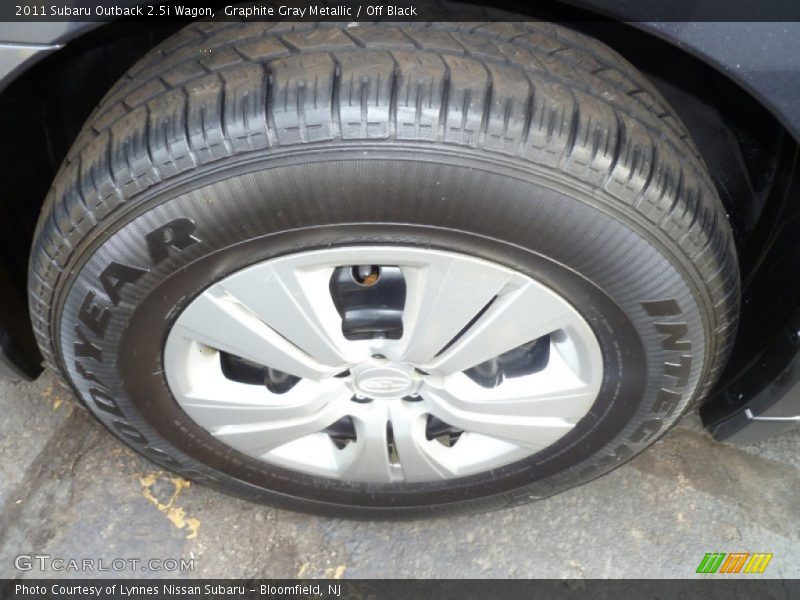 Graphite Gray Metallic / Off Black 2011 Subaru Outback 2.5i Wagon