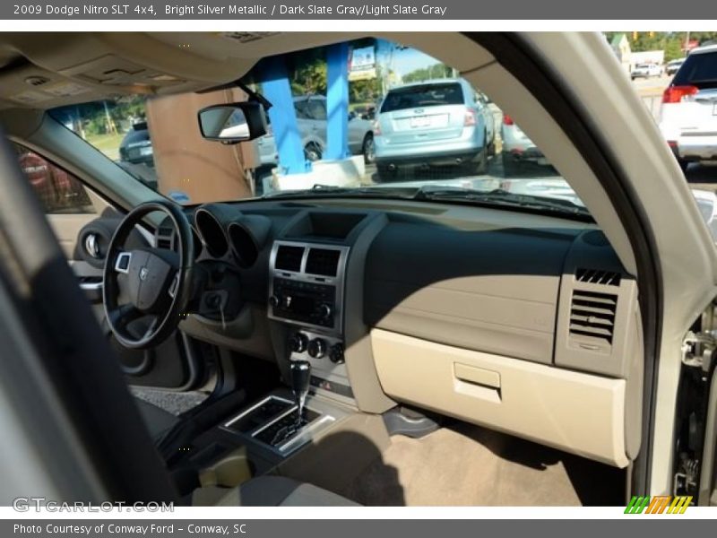 Bright Silver Metallic / Dark Slate Gray/Light Slate Gray 2009 Dodge Nitro SLT 4x4