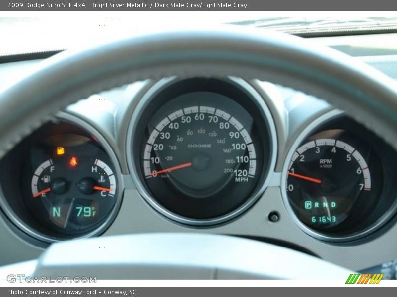 Bright Silver Metallic / Dark Slate Gray/Light Slate Gray 2009 Dodge Nitro SLT 4x4