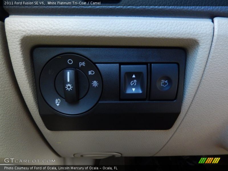 White Platinum Tri-Coat / Camel 2011 Ford Fusion SE V6