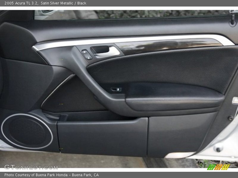 Satin Silver Metallic / Black 2005 Acura TL 3.2