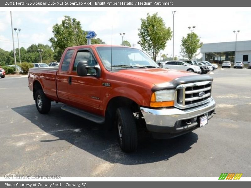 Bright Amber Metallic / Medium Parchment 2001 Ford F350 Super Duty XLT SuperCab 4x4