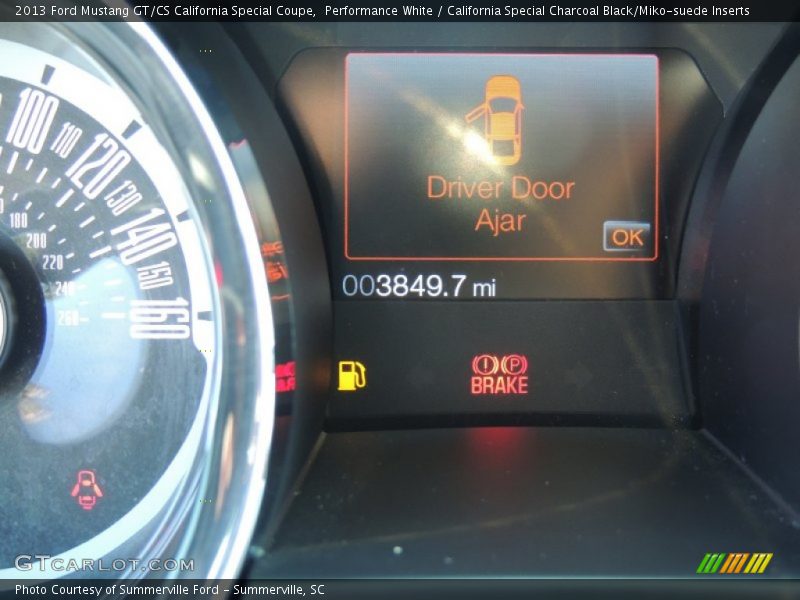 Performance White / California Special Charcoal Black/Miko-suede Inserts 2013 Ford Mustang GT/CS California Special Coupe