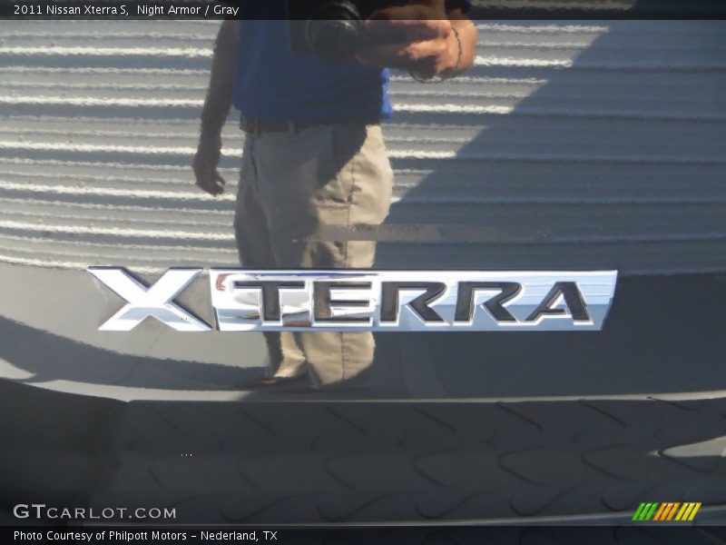Night Armor / Gray 2011 Nissan Xterra S