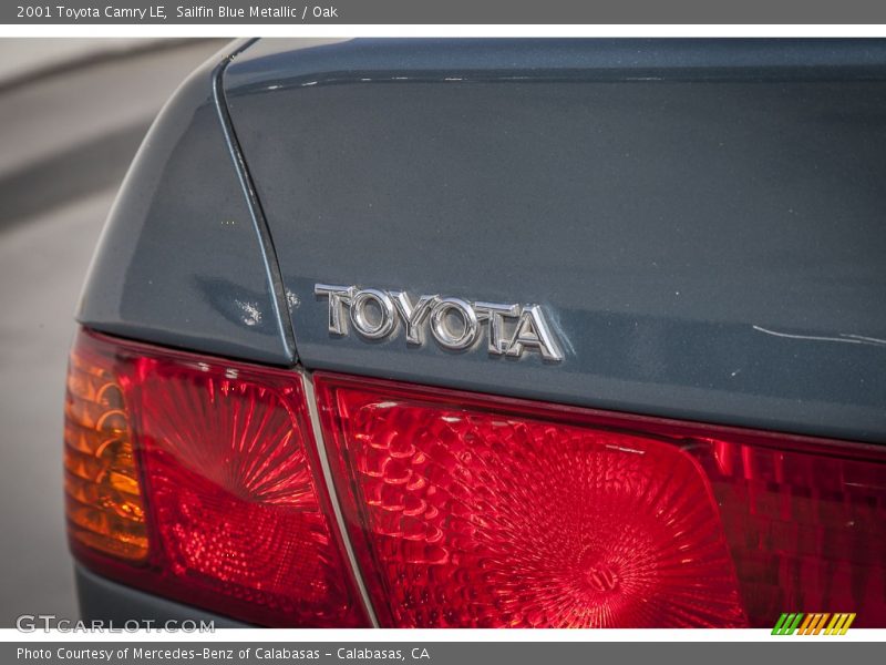 Sailfin Blue Metallic / Oak 2001 Toyota Camry LE