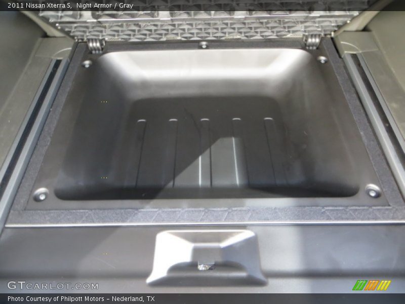 Night Armor / Gray 2011 Nissan Xterra S