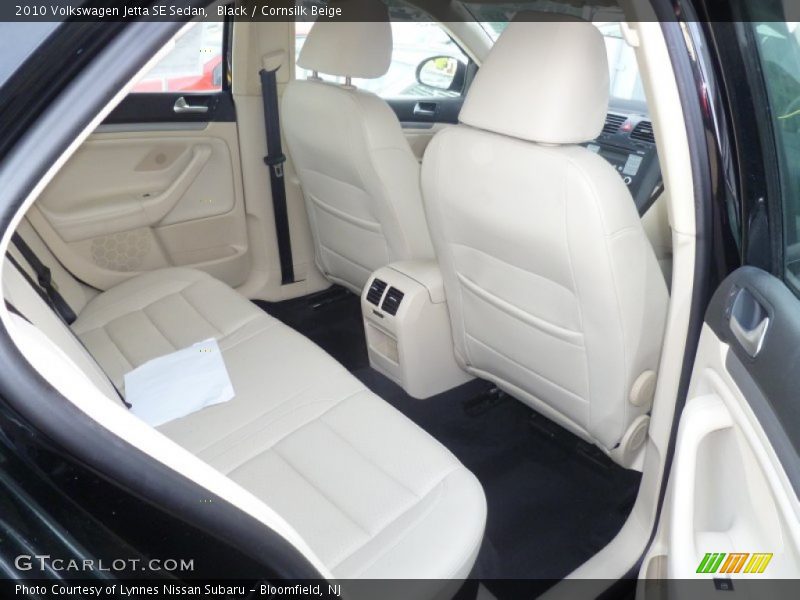 Black / Cornsilk Beige 2010 Volkswagen Jetta SE Sedan