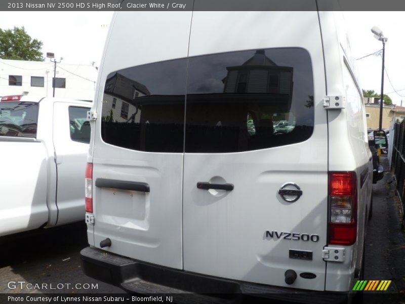 Glacier White / Gray 2013 Nissan NV 2500 HD S High Roof