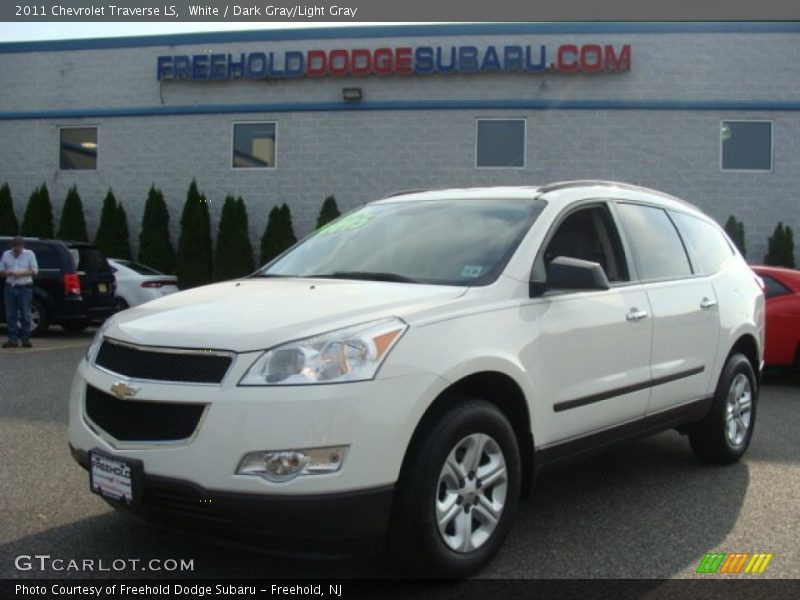 White / Dark Gray/Light Gray 2011 Chevrolet Traverse LS