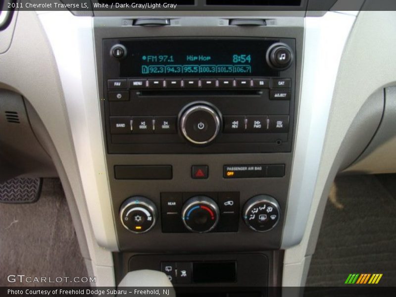 White / Dark Gray/Light Gray 2011 Chevrolet Traverse LS
