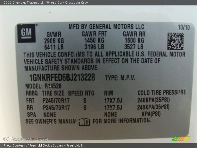 White / Dark Gray/Light Gray 2011 Chevrolet Traverse LS