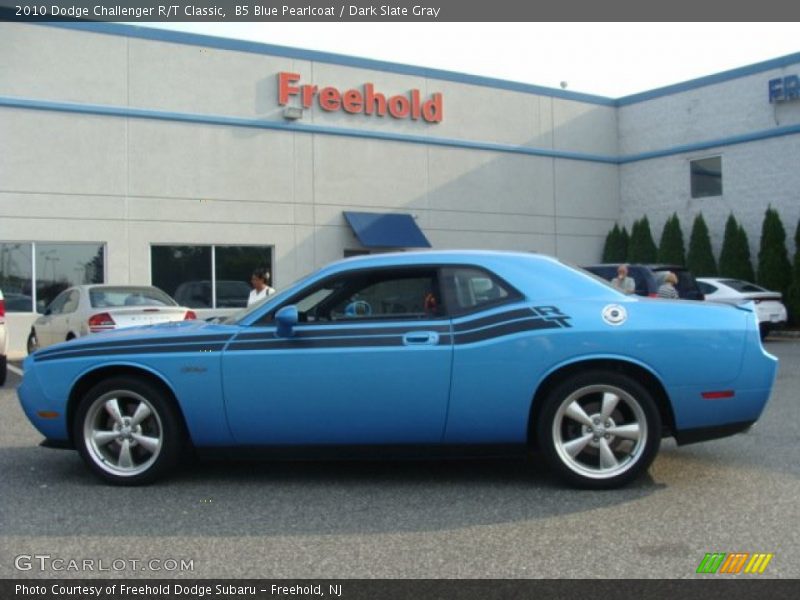 B5 Blue Pearlcoat / Dark Slate Gray 2010 Dodge Challenger R/T Classic