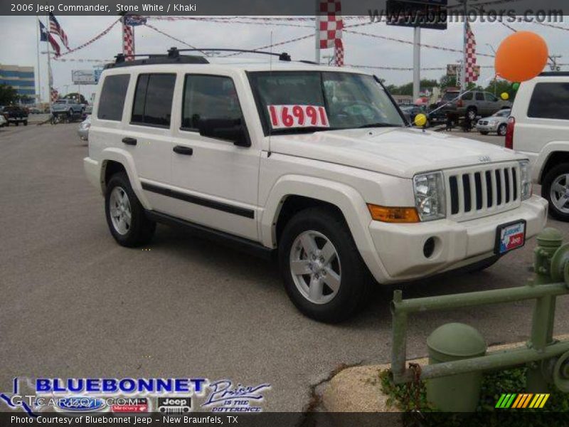 Stone White / Khaki 2006 Jeep Commander