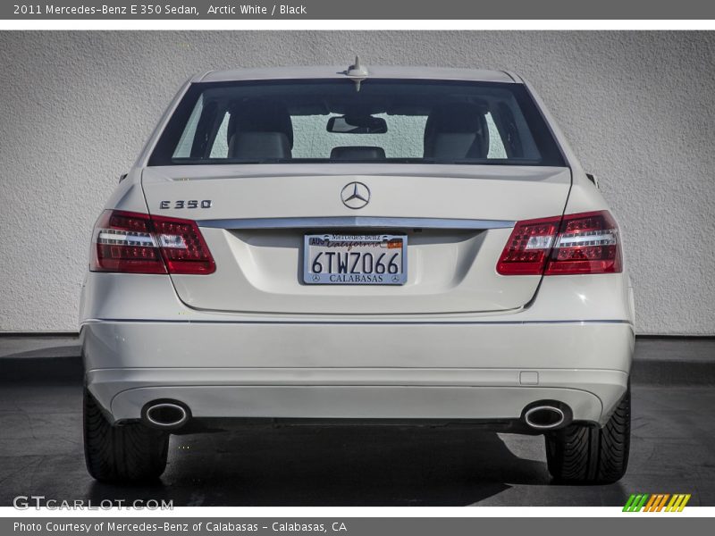 Arctic White / Black 2011 Mercedes-Benz E 350 Sedan